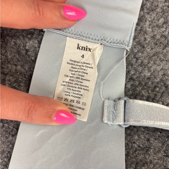 KNIX Women’s Blue Lace WingWoman Contour Bra size: 4 - Picture 4 of 4